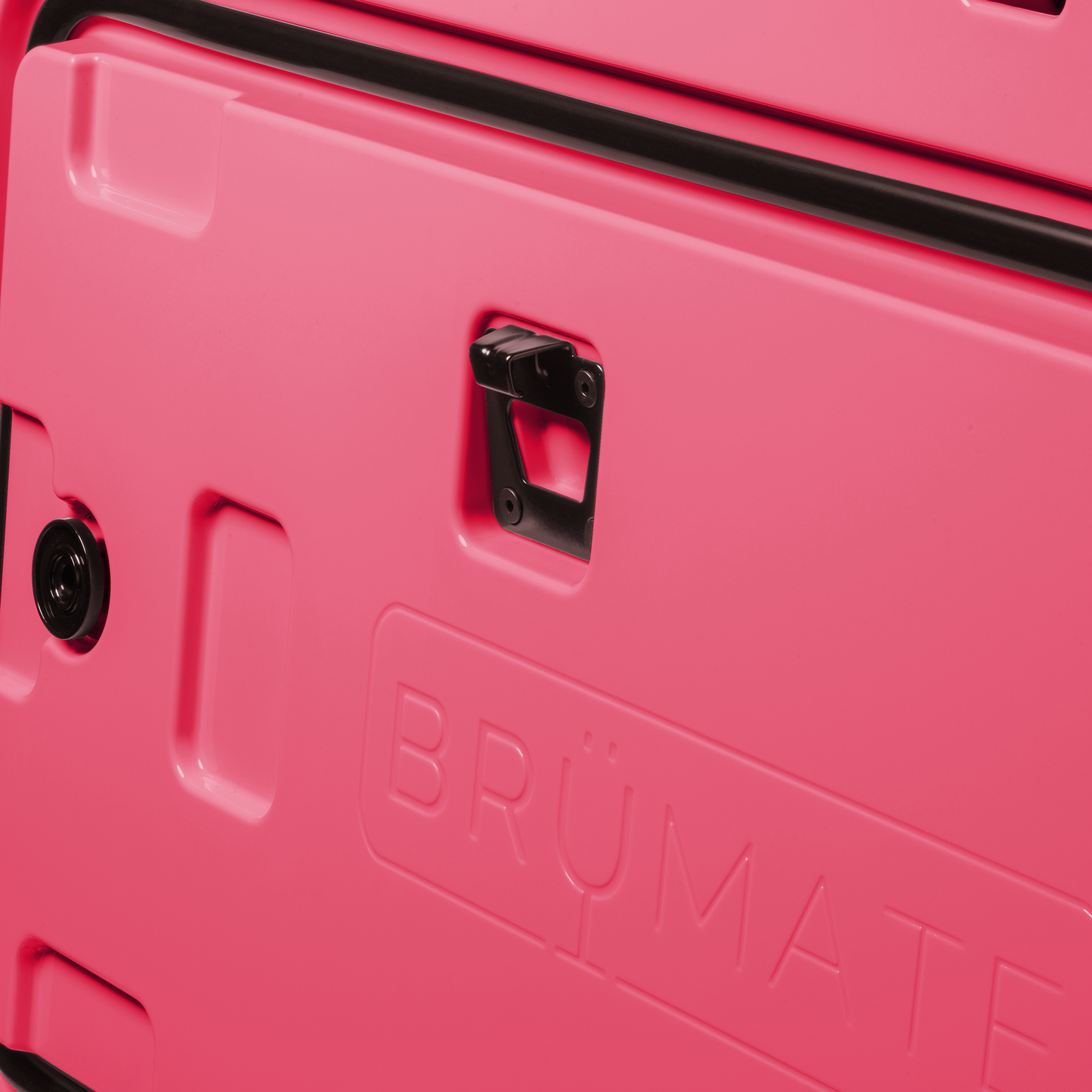 brutank-o3 brutank-55qt-neonpink-bottle-opener.png